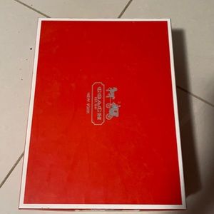 sandals, only wore it few times, good condition